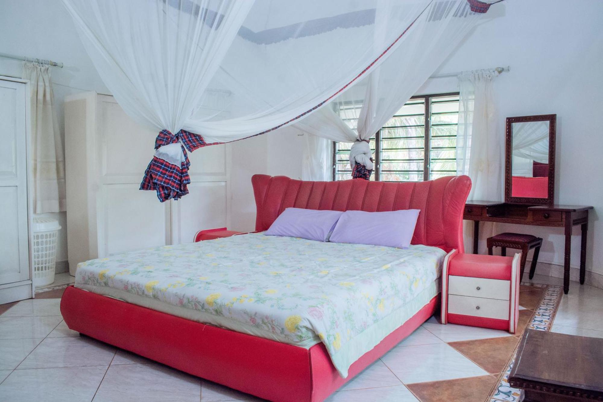 דיאני ביץ' Kijani Cottages In Diani מראה חיצוני תמונה